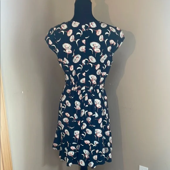 J. Crew Navy Floral Faux Wrap Ruffle Dress Size 8 - Picture 4 of 7